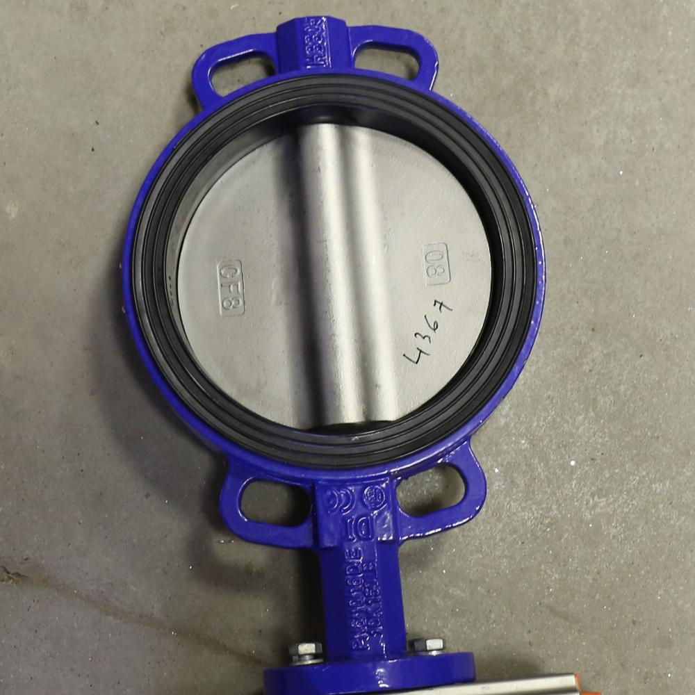 Butterfly valve flap 304 complete without forces.